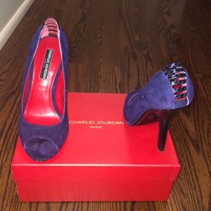 Charles Jourdan heel